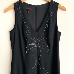 Escada Wool Bow Contrast Stitch Embroidered V-Neck Sheath Dress